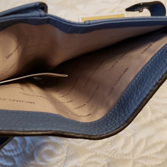 Michael kors Wallet NWOT - Picture 7 of 7